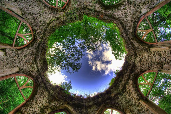 Fishers Hall a remarkable perspective © Guy Carpenter 2010 Fishers Hall